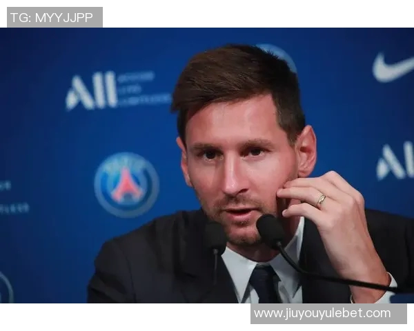 梅西回顾巴黎生涯：热爱足球却感到不适应家庭生活却十分美好